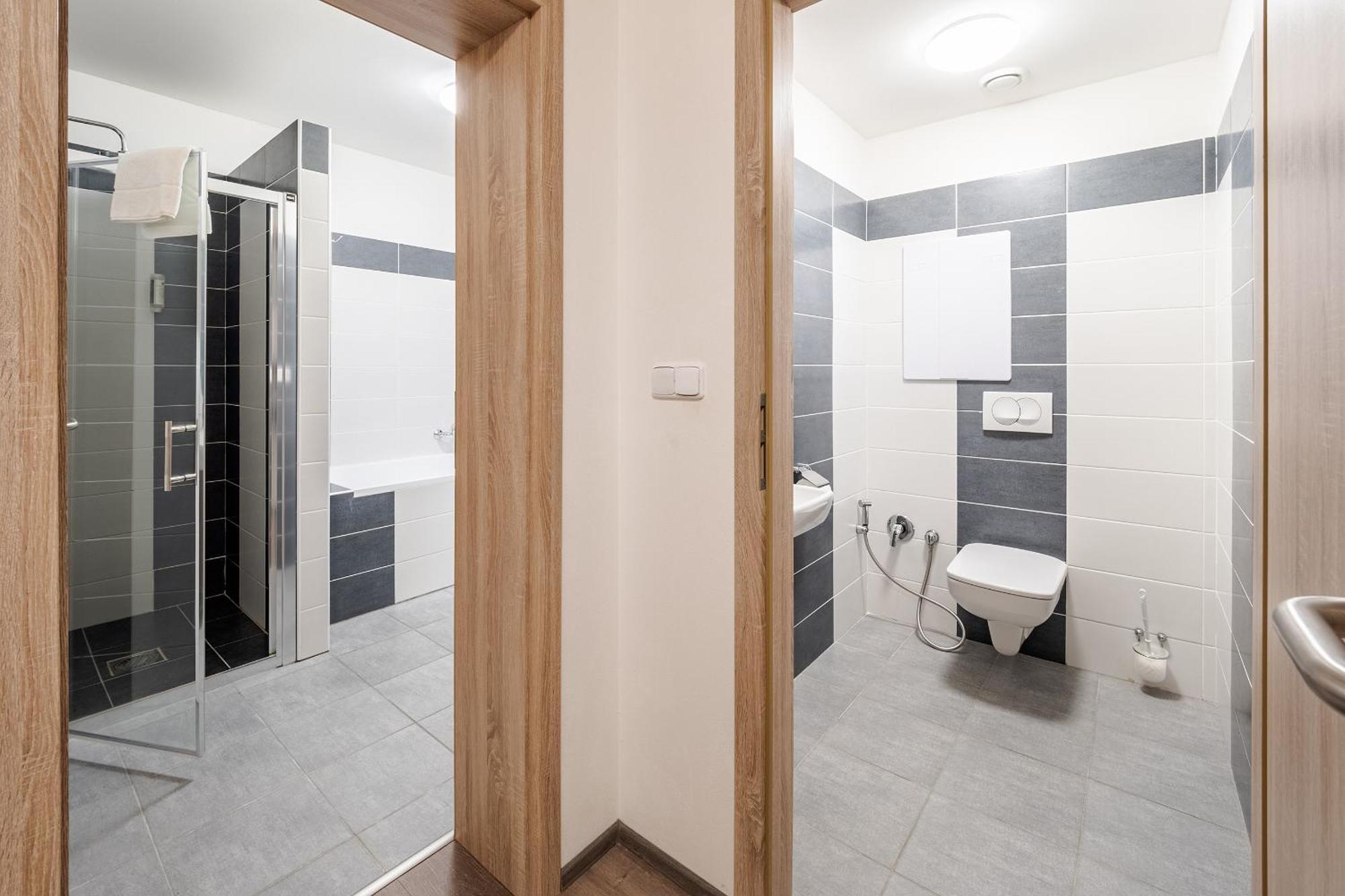 Private Luxury Apartments - Apartman G3 Frymburk Exterior foto